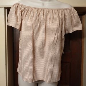 New a.n.a Short Sleeve ConvertibleTop, Small